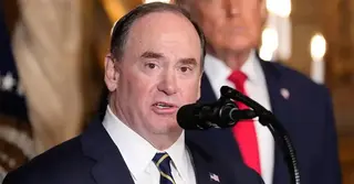 যুদ্ধের মধ্যেই মার্কিন প্রশাসনে রদবদল, নৌবাহিনীর সচিব বরখাস্ত